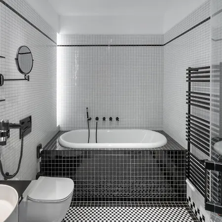 Hotel Chateau Clara Futura 4*