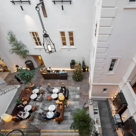 Chateau Clara Futura Hotel Dolni Brezany